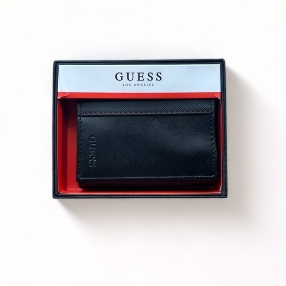 NWT Guess Mens Trifold Leather Wallet / Clear ID Slot, 7 card slot, cash pocket - Picture 2 of 14